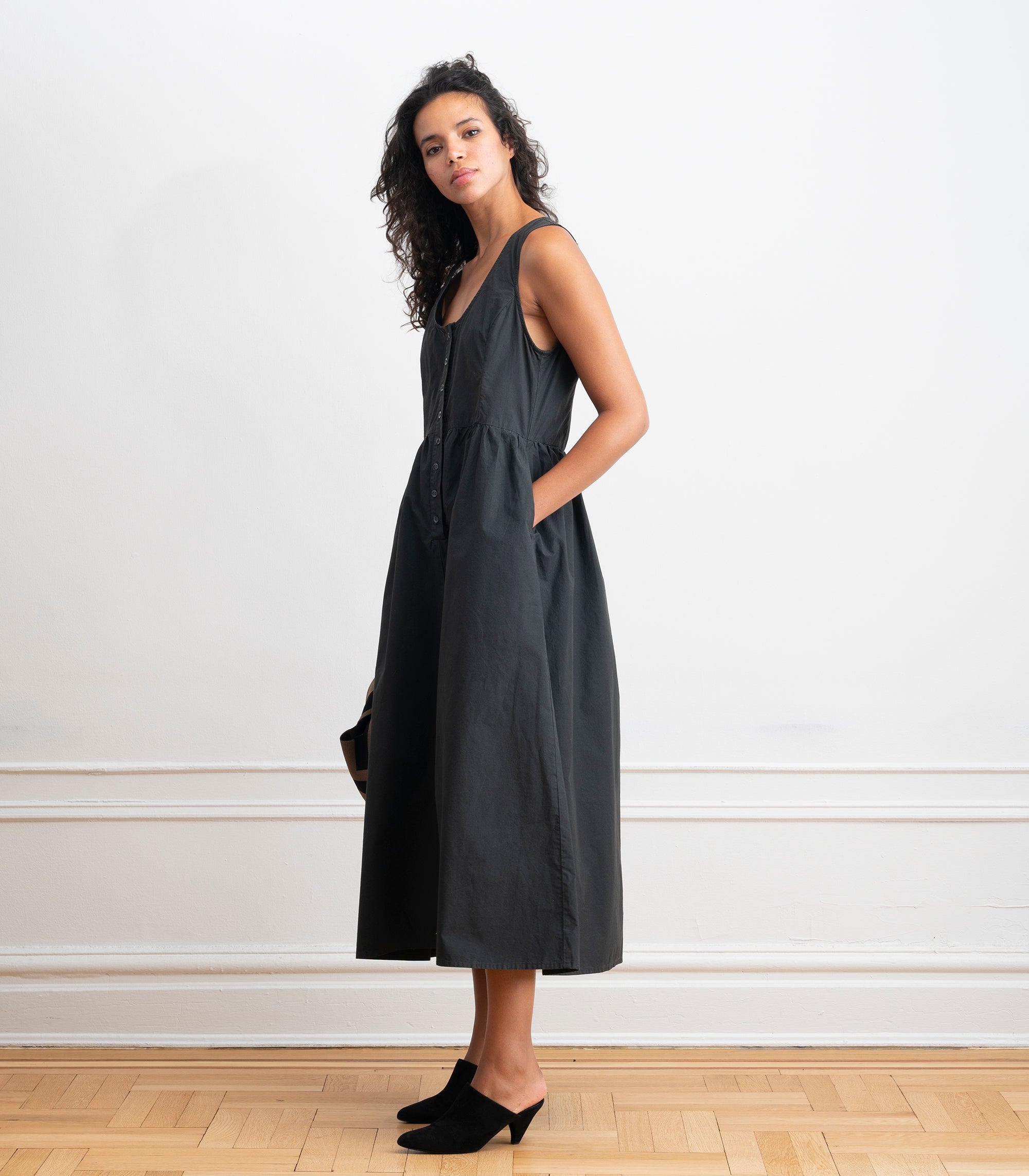 Sierra Button Up Midi Dress - Black