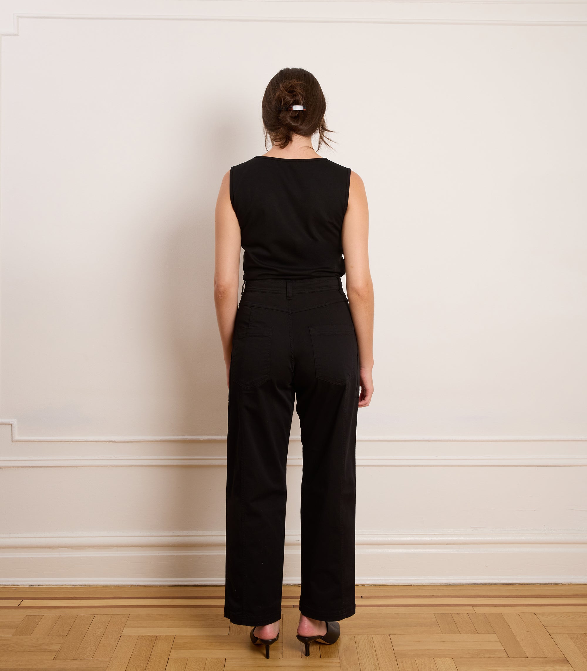 Jess Relaxed Seamed Trousers - Black