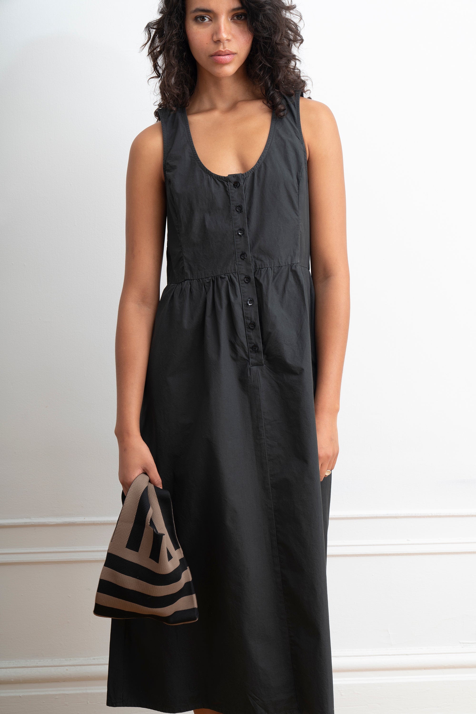 Sierra Button Up Midi Dress - Black