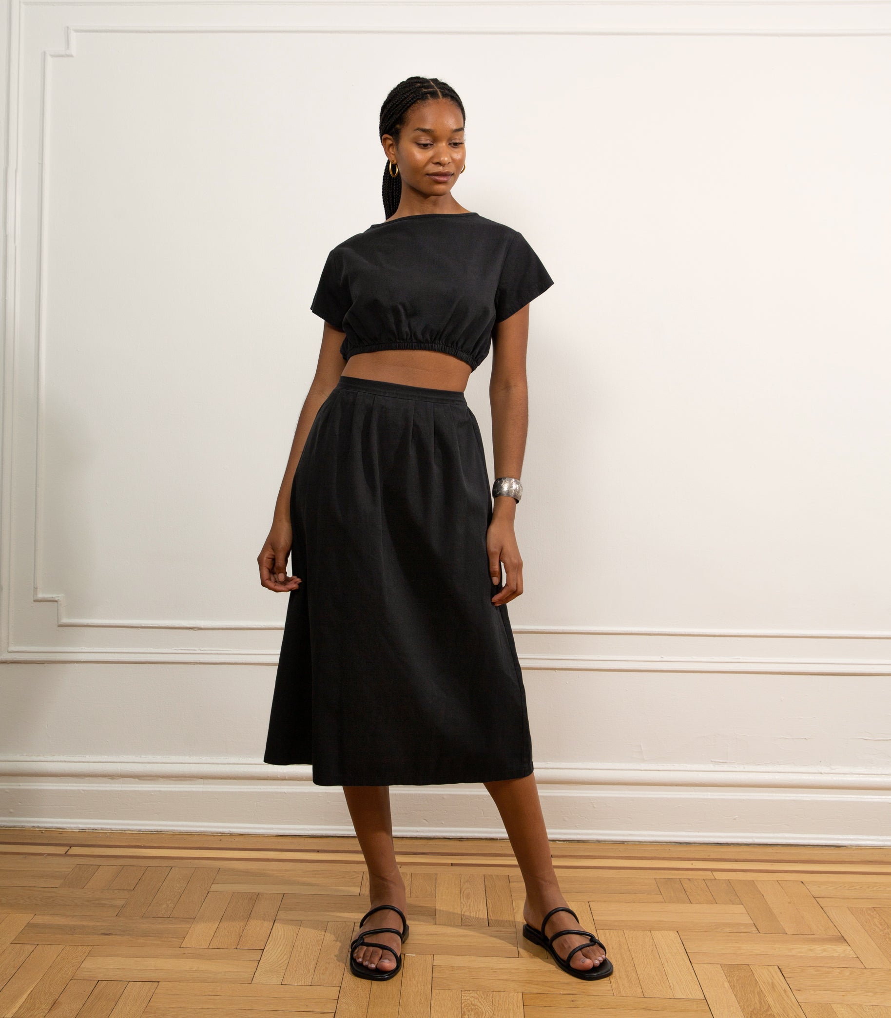 Cornielia Pleat Front Midi Skirt - Black