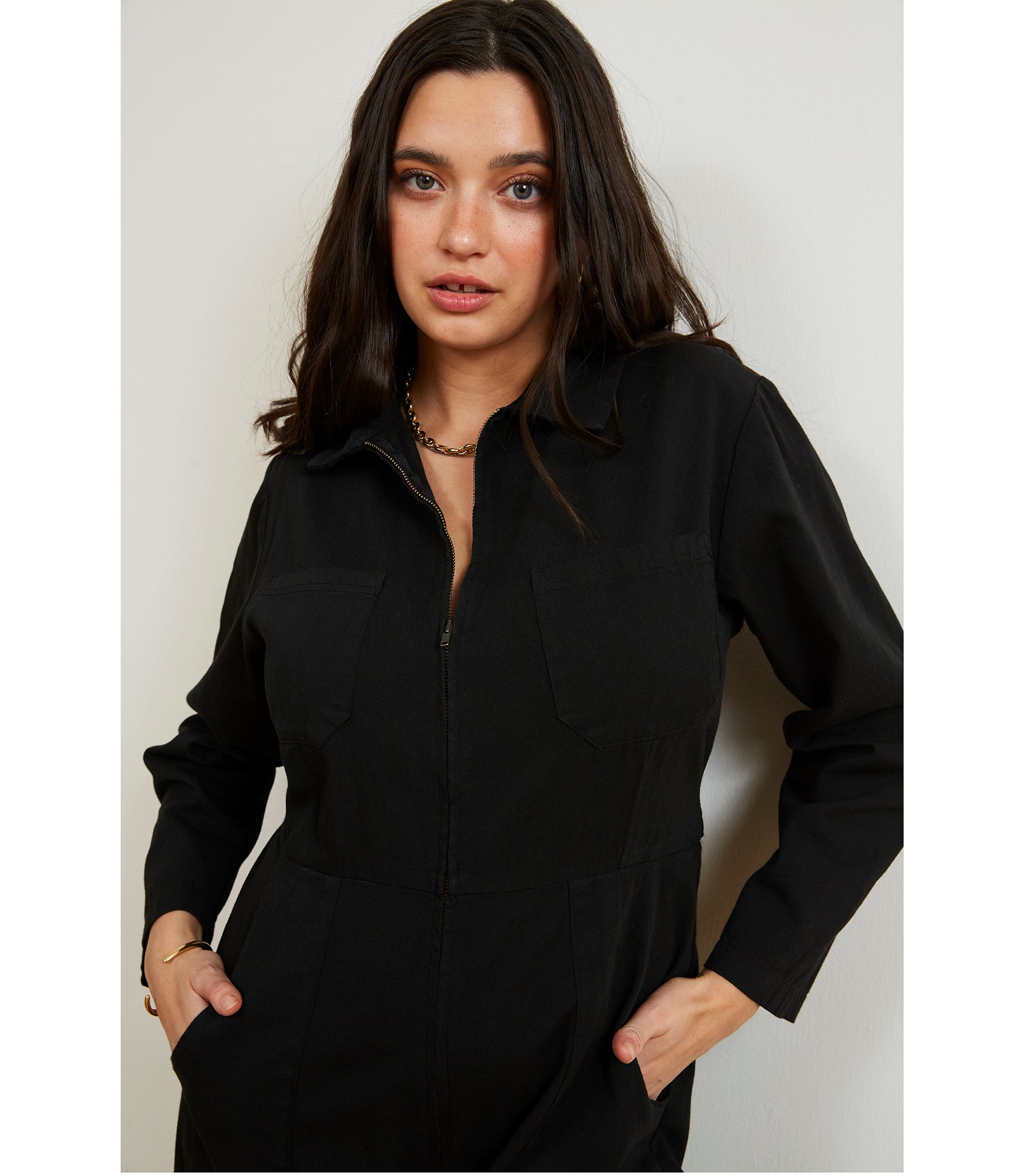 Este Zip Front Jumpsuit - Black