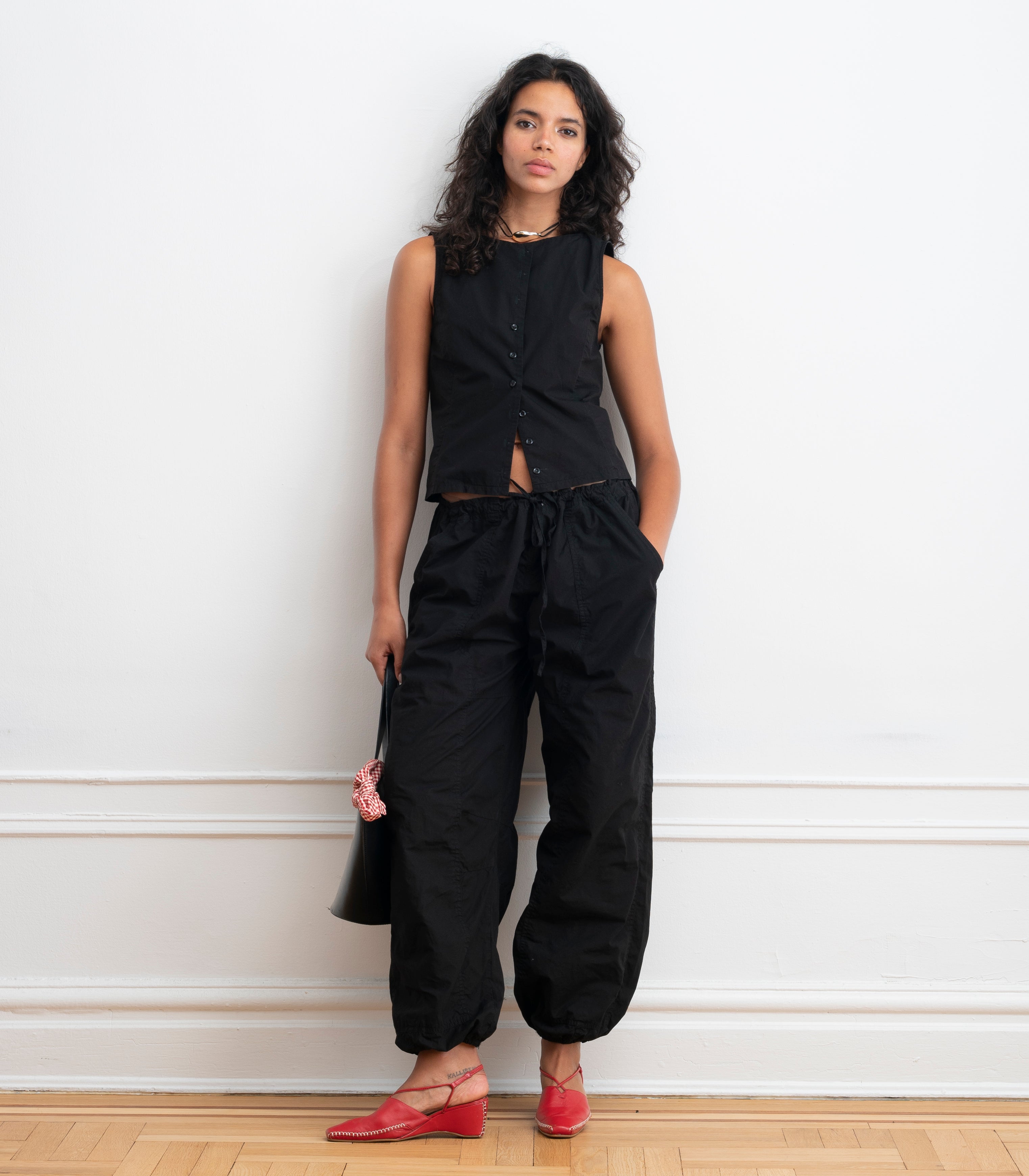 Nara Parachute Leg Drawstring Pants - Black