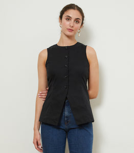 Marissa Long Fitted Vest - Black | LOUP