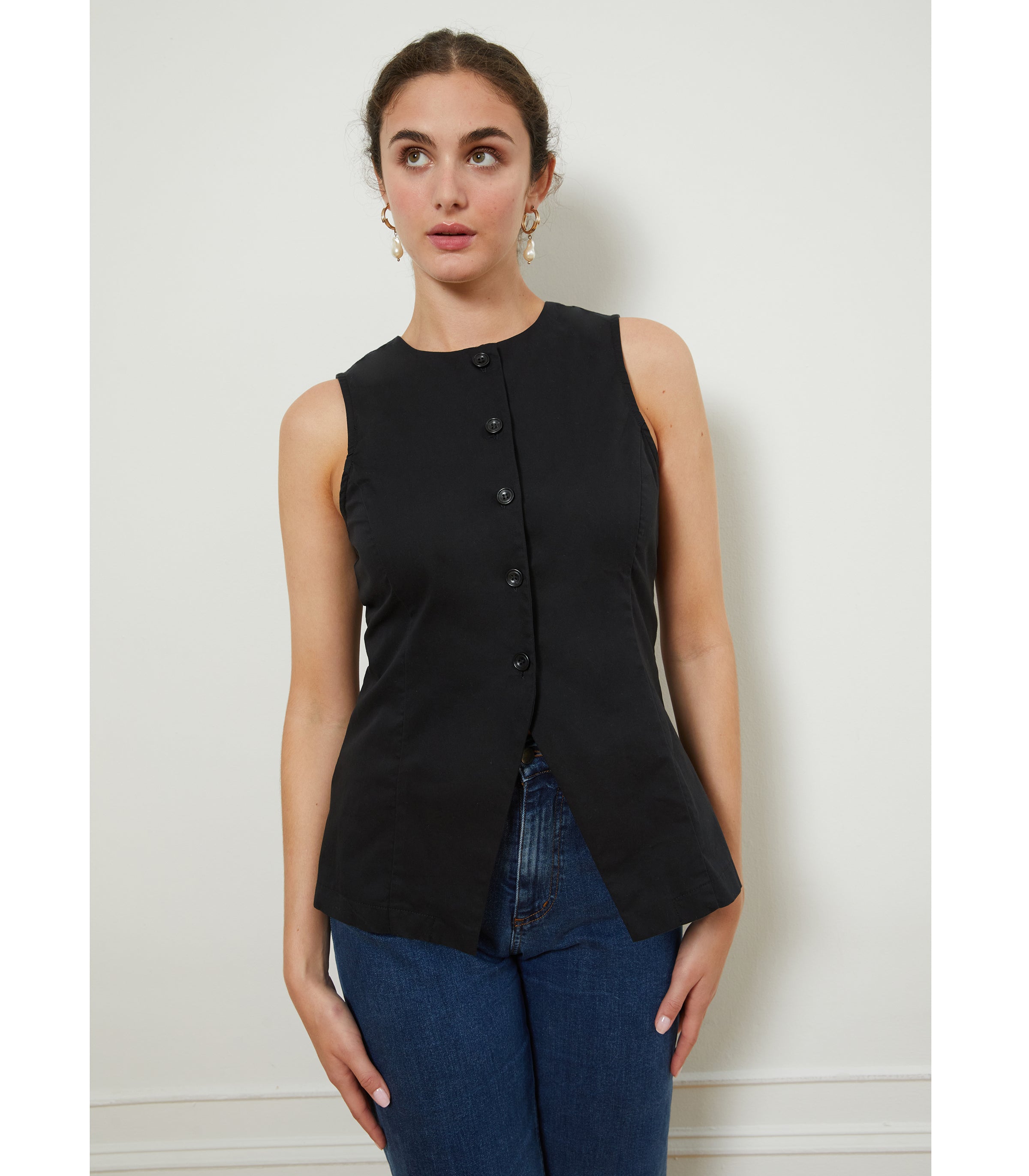 Marissa Long Fitted Vest - Black | LOUP