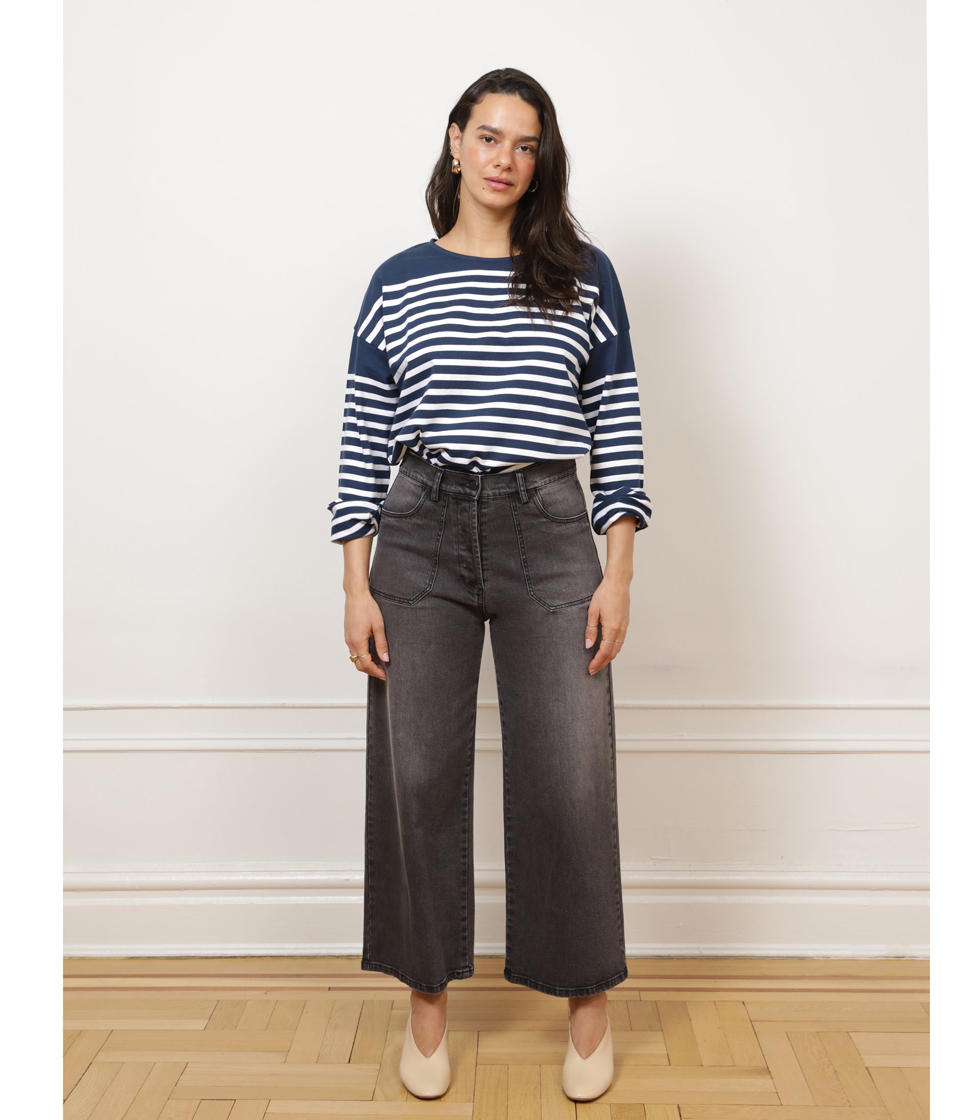 Simone Wide Crop Jeans - Gray