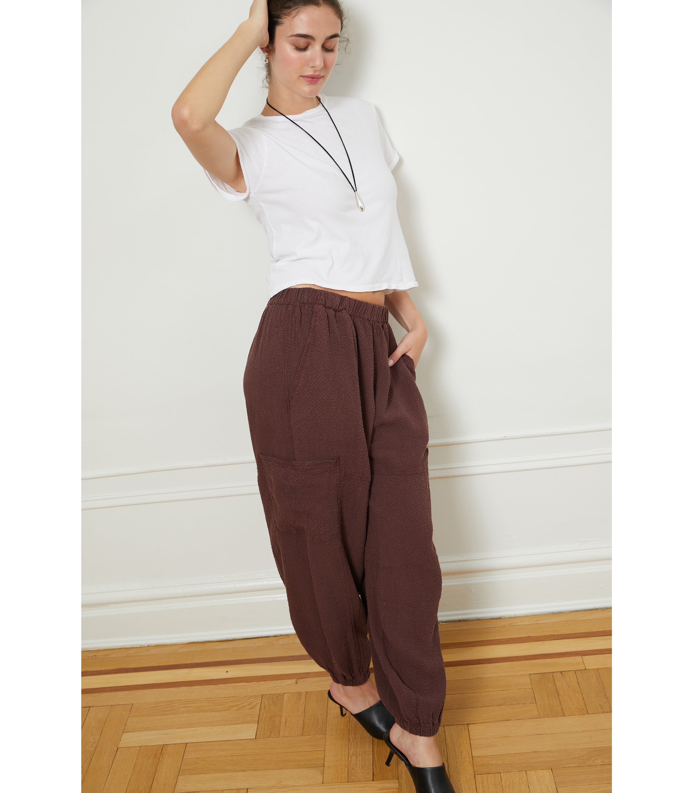 Emily Barrel Leg Cargo Pants - Maroon | LOUP