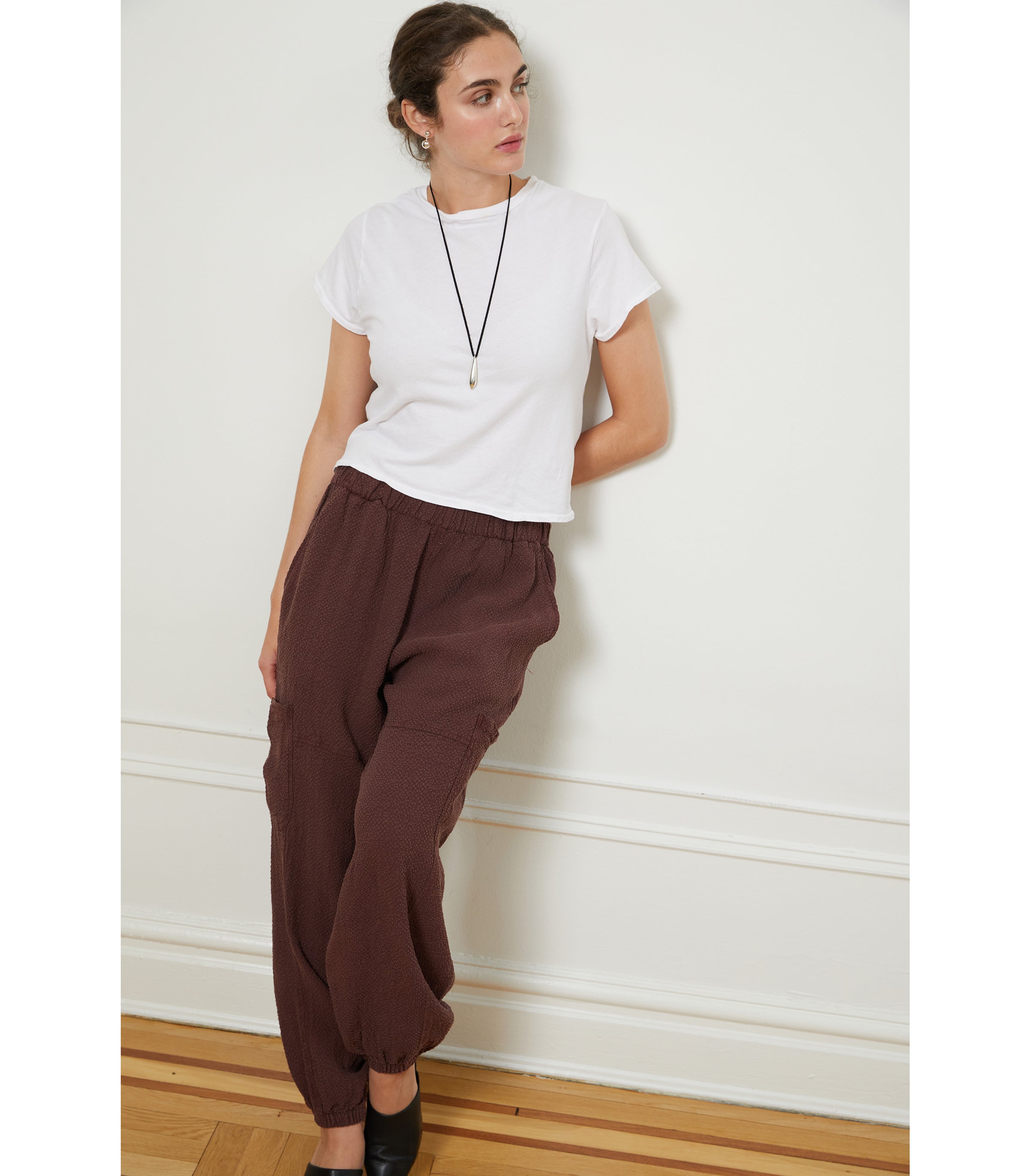 Emily Barrel Leg Cargo Pants - Maroon | LOUP