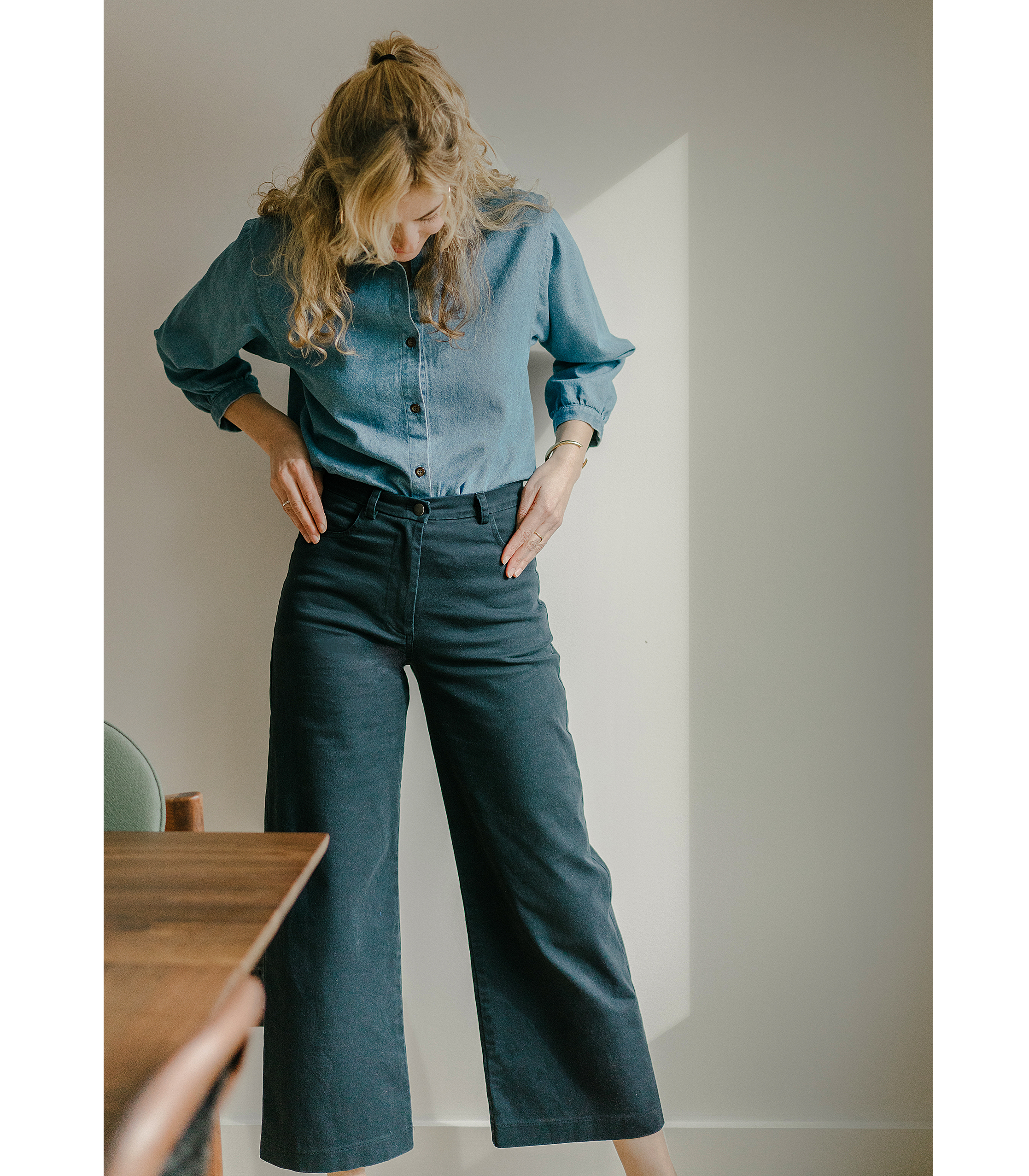 Toni Pants in Navy Blue | LOUP