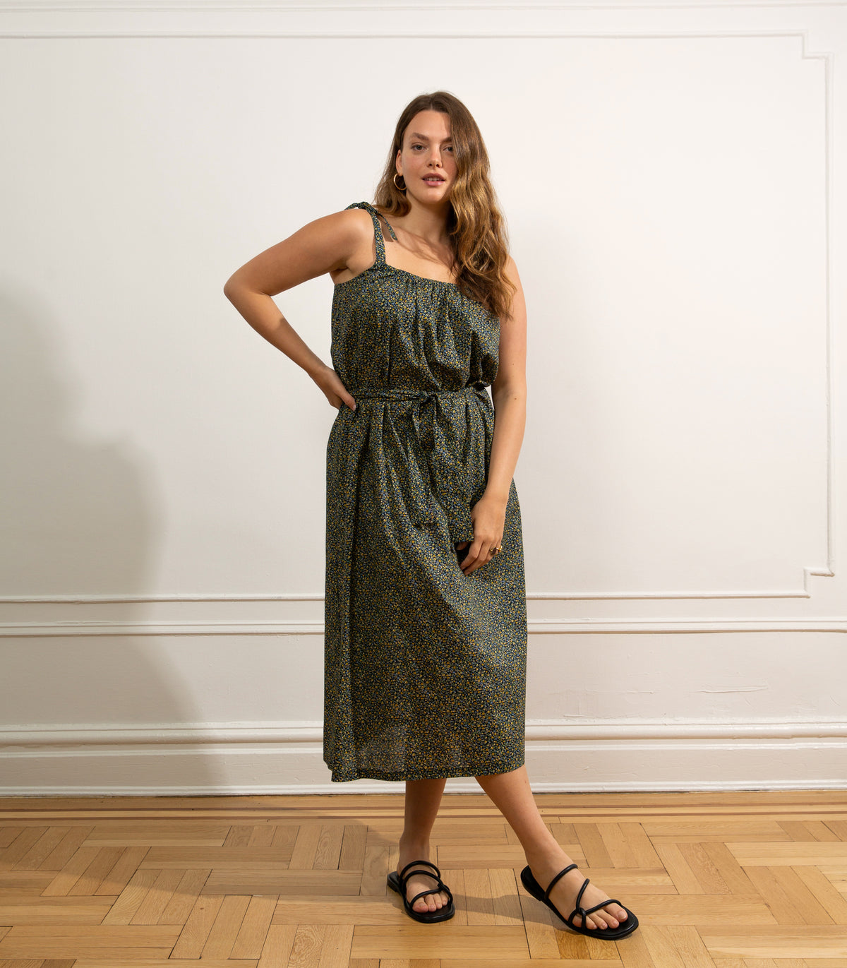 Penelope Tie Strap Dress - Dark Floral