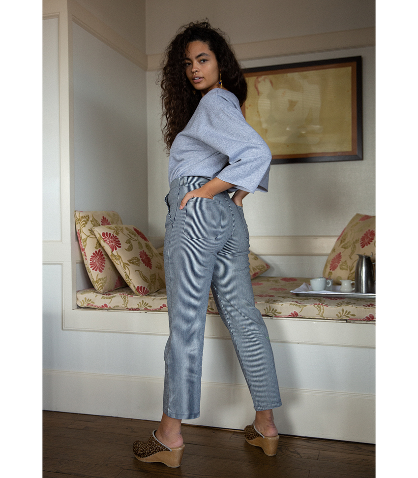 Grey and white striped pants hotsell