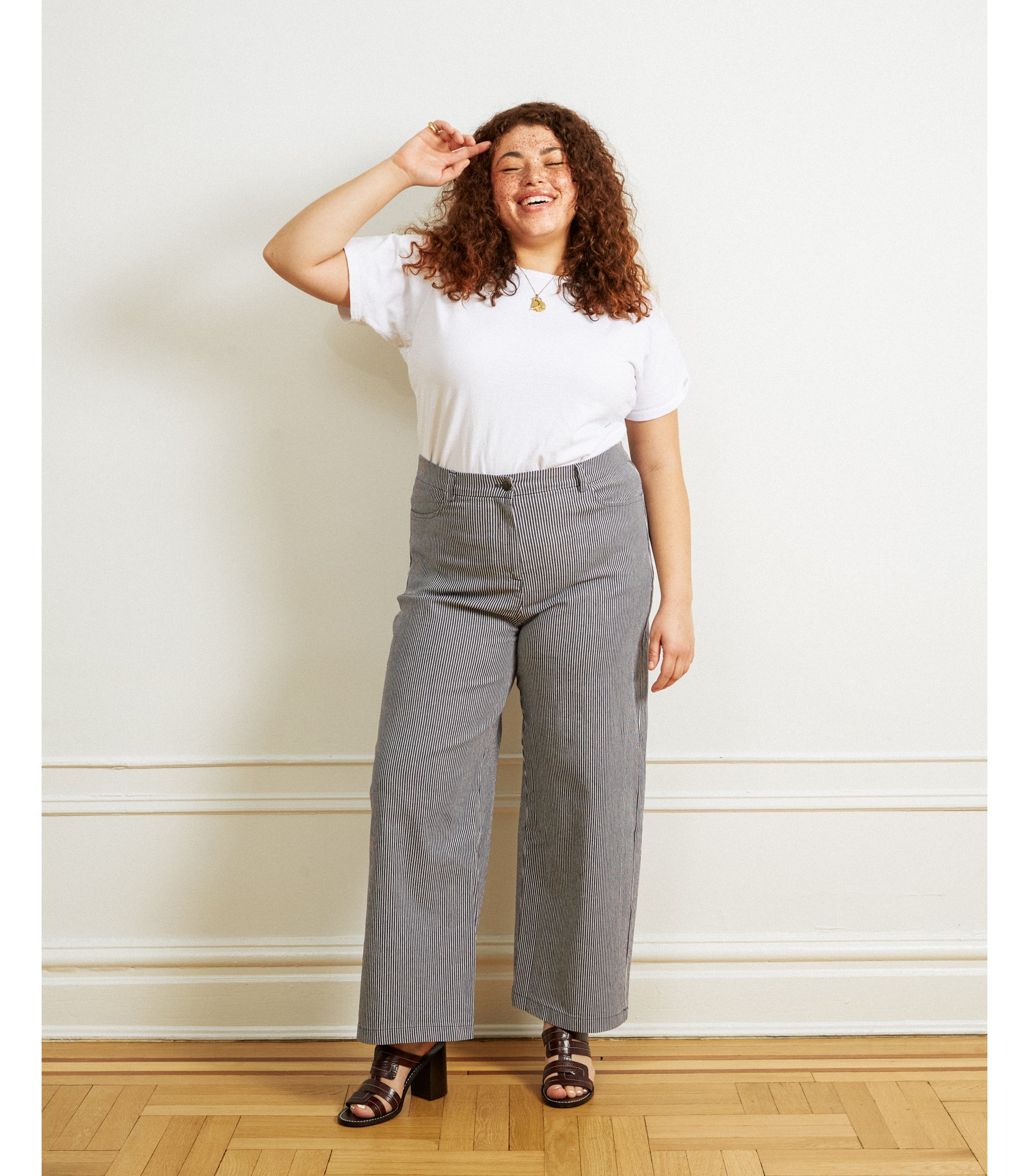 Toni Wide Leg Ankle Pants – High-Waist Stretch Twill Pants - Loup